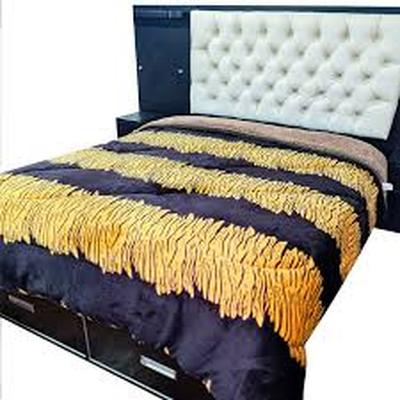 COBERTOR PIEL DE DURAZNO REVERSO CORDERO-SHERPA 2PLZ
