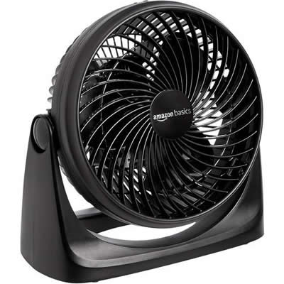 AMAZON BASICS VENTILADOR DE MESA NEGRO COMPACTO INCLINACION AJUSTABLE 3 VELOCIDADES IDEAL S ESCRITORIOS FANMK01