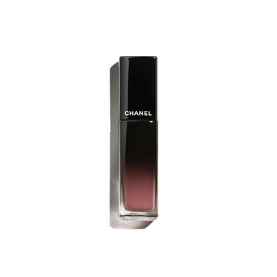 CHANEL ROUGE ALLURE LAQUE LA BARRA DE LABIOS LIQUIDA BRILLANTE Y DE LARGA DURACION